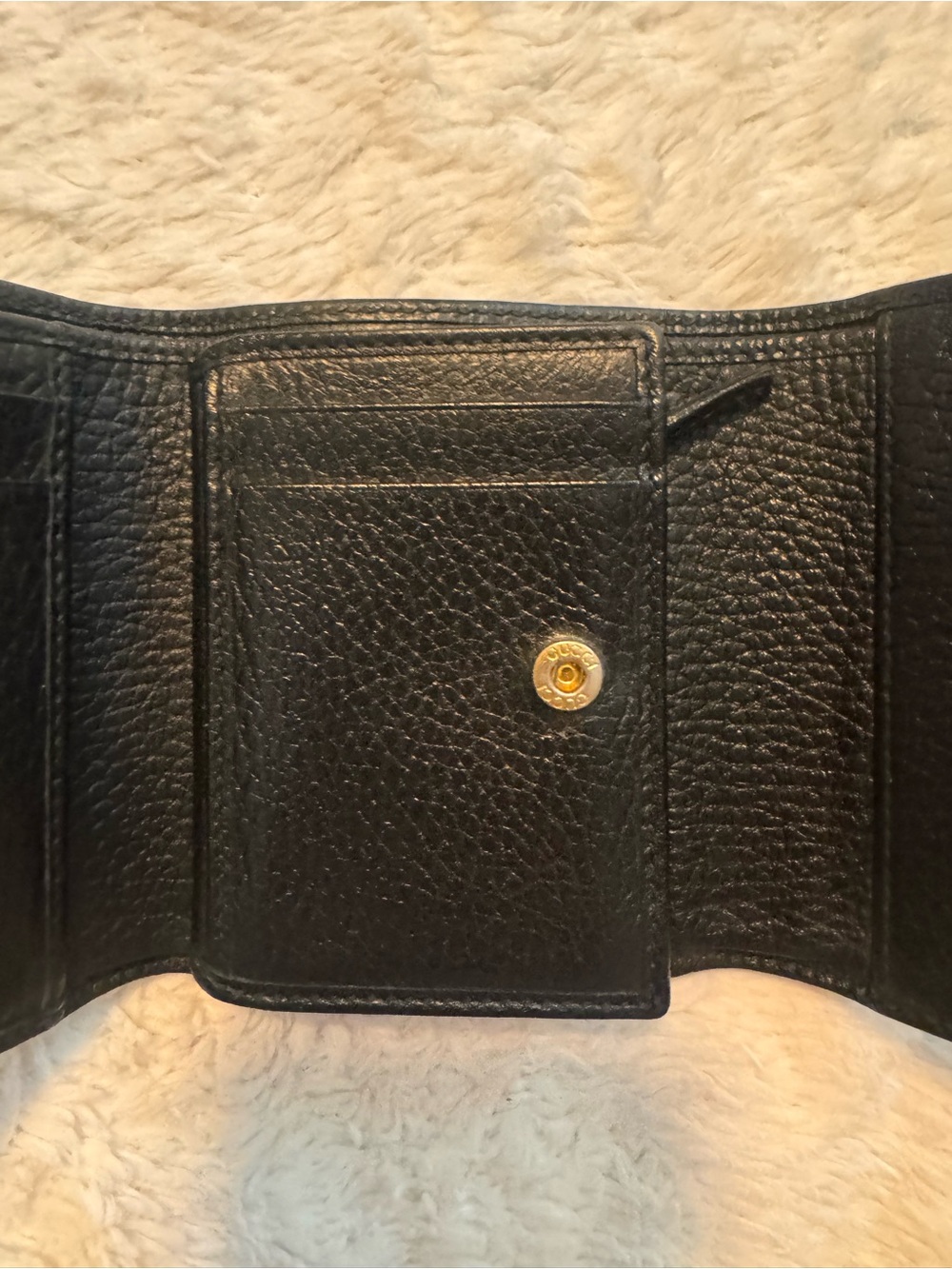GUCCI Marmont Tri-fold Black Wallet Card Leather Gold - Picture 3 of 9